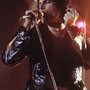 Freddie_Mercury.jpg